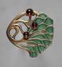 Jugendstilbrosche mit Fensteremaille