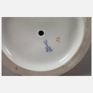 Meissen "Landmädchen mit Wachtelhund"