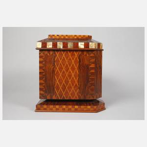 Aufwendige Intarsienschatulle Art déco