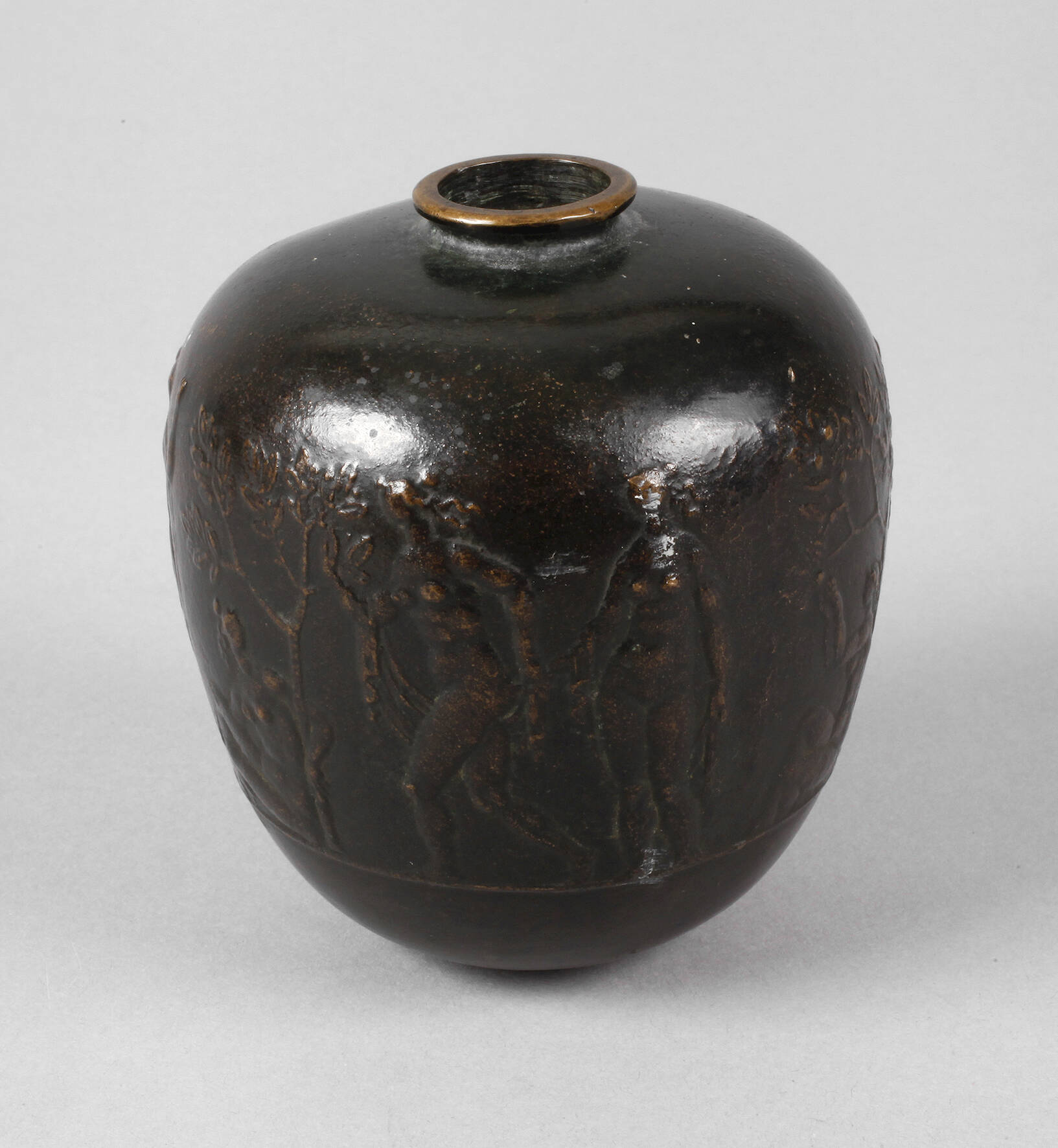 Bronzevase Fritz Nuss attr.