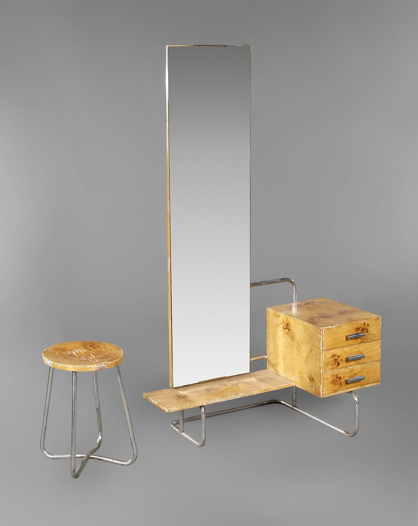 Frisierspiegel mit Hocker