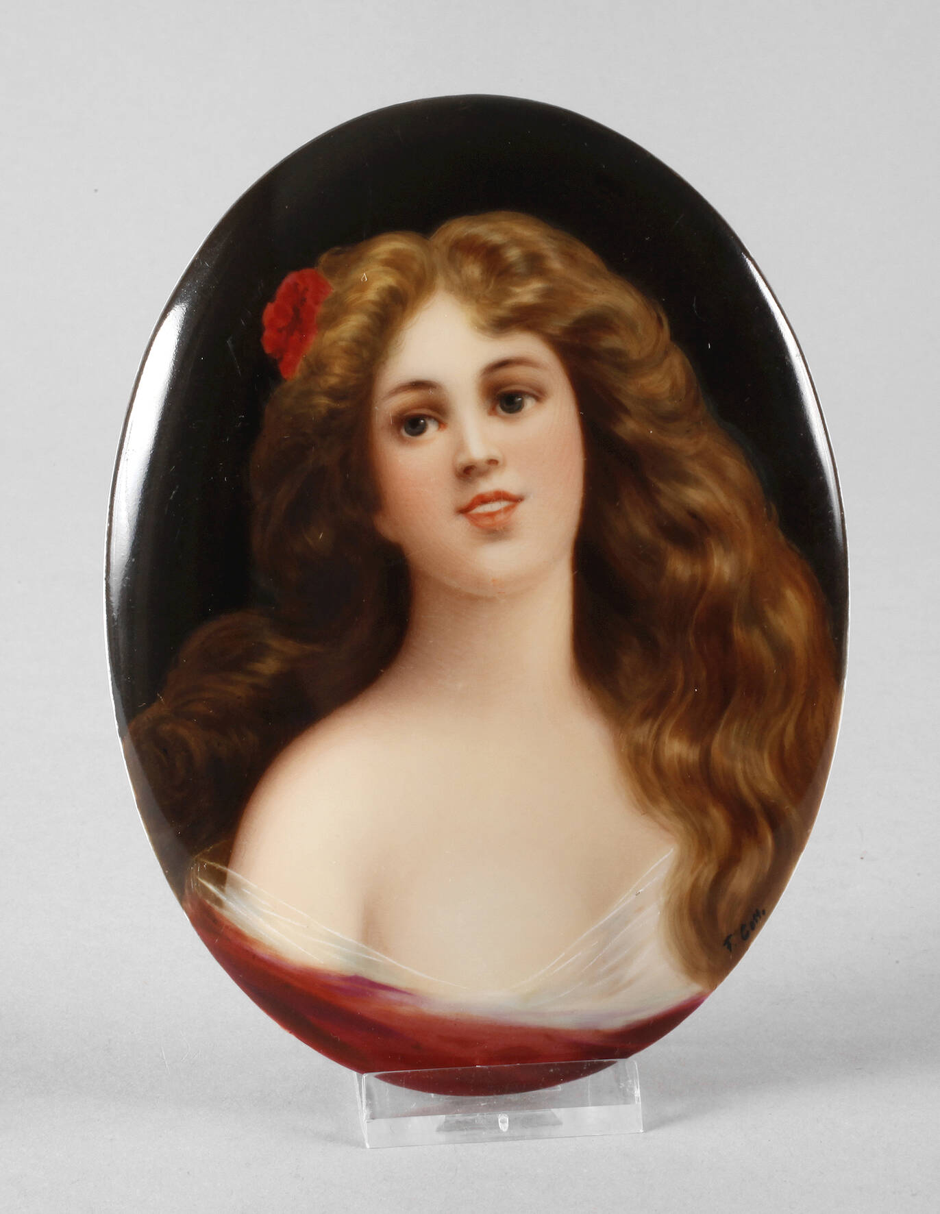 Porzellanplatte mit Mädchenportrait