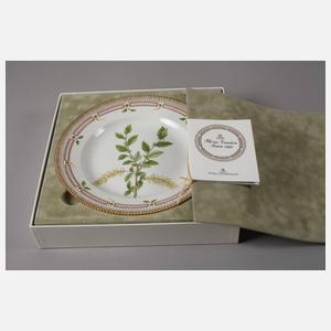 Royal Kopenhagen Prunkteller Flora Danica