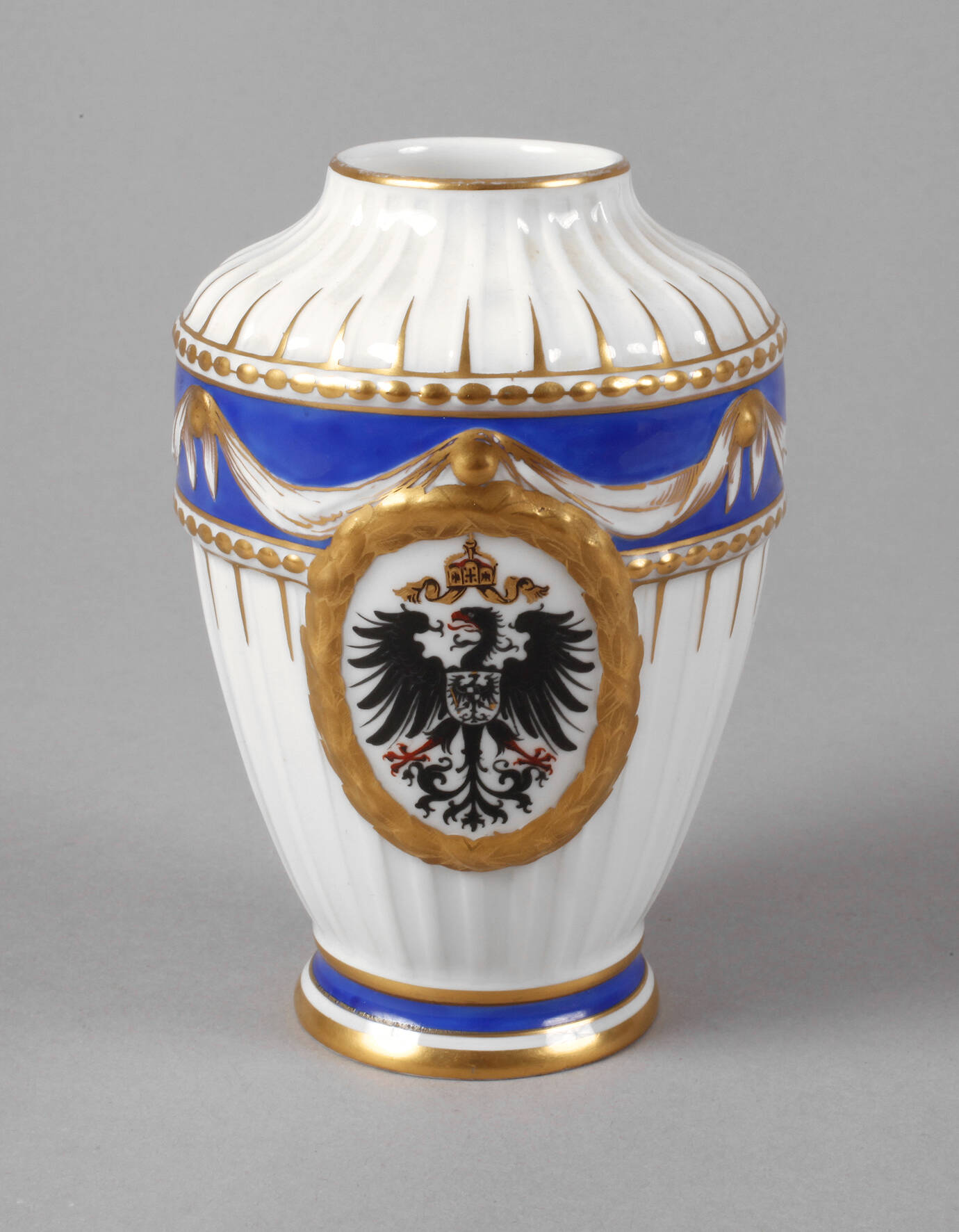 KPM Berlin patriotische Vase