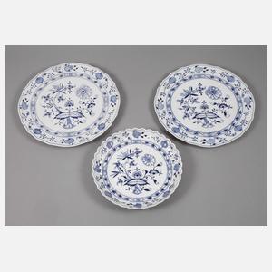 Meissen drei Vorlegeplatten Zwiebelmuster