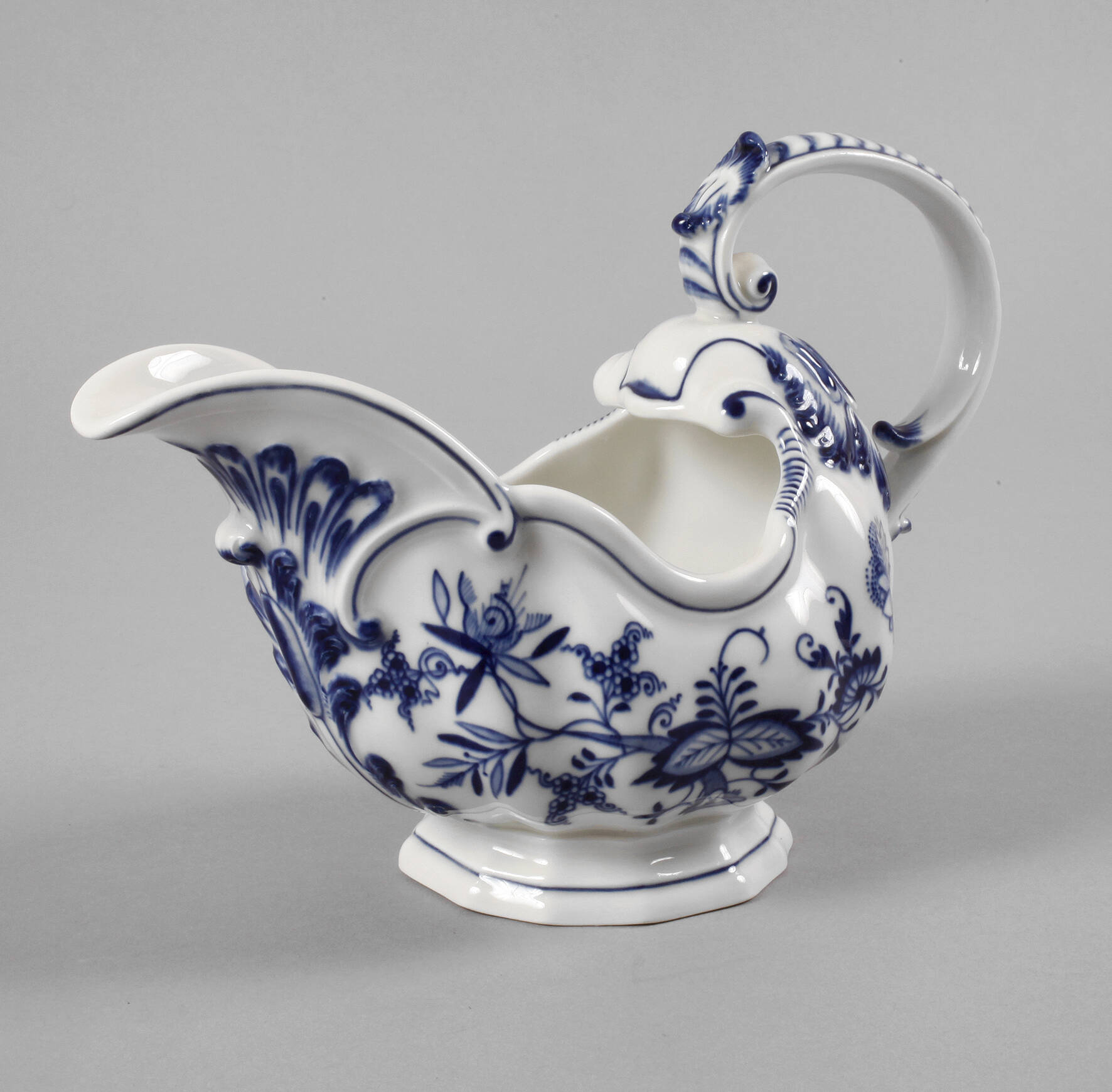 Meissen Sauciere mit Zwiebelmuster