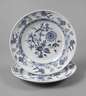 Meissen zwei Zwiebelmusterteller Marcolinizeit