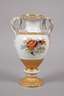 Meissen Schlangenhenkelvase mit Früchtedekor