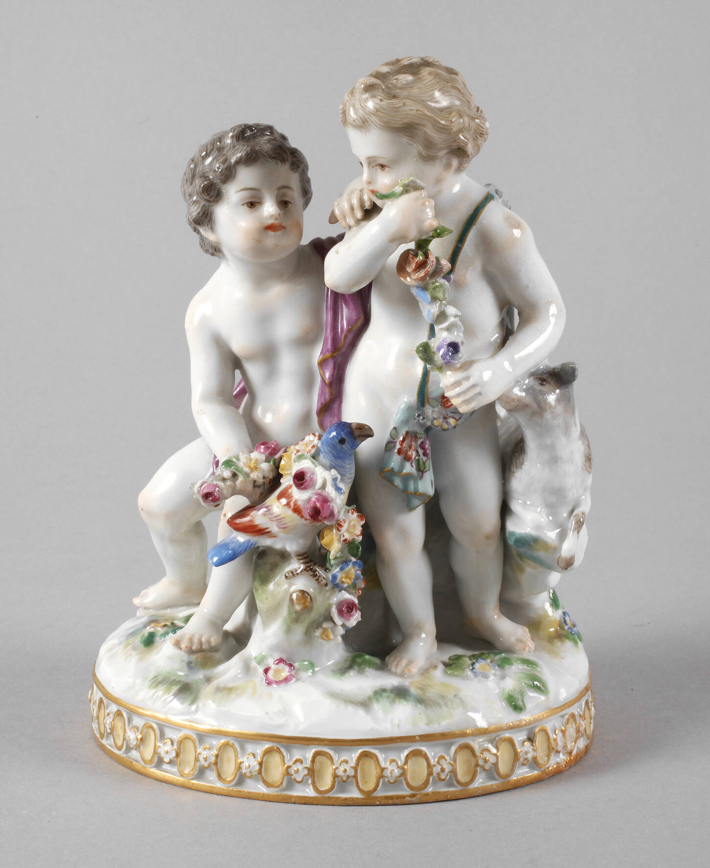 Meissen "Kindergruppe mit Lamm und Papagei"