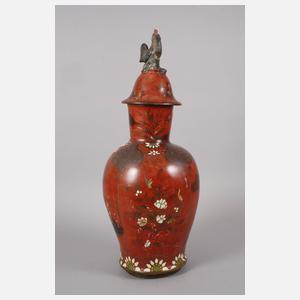 Große Berliner Lackvase mit Chinoiserien