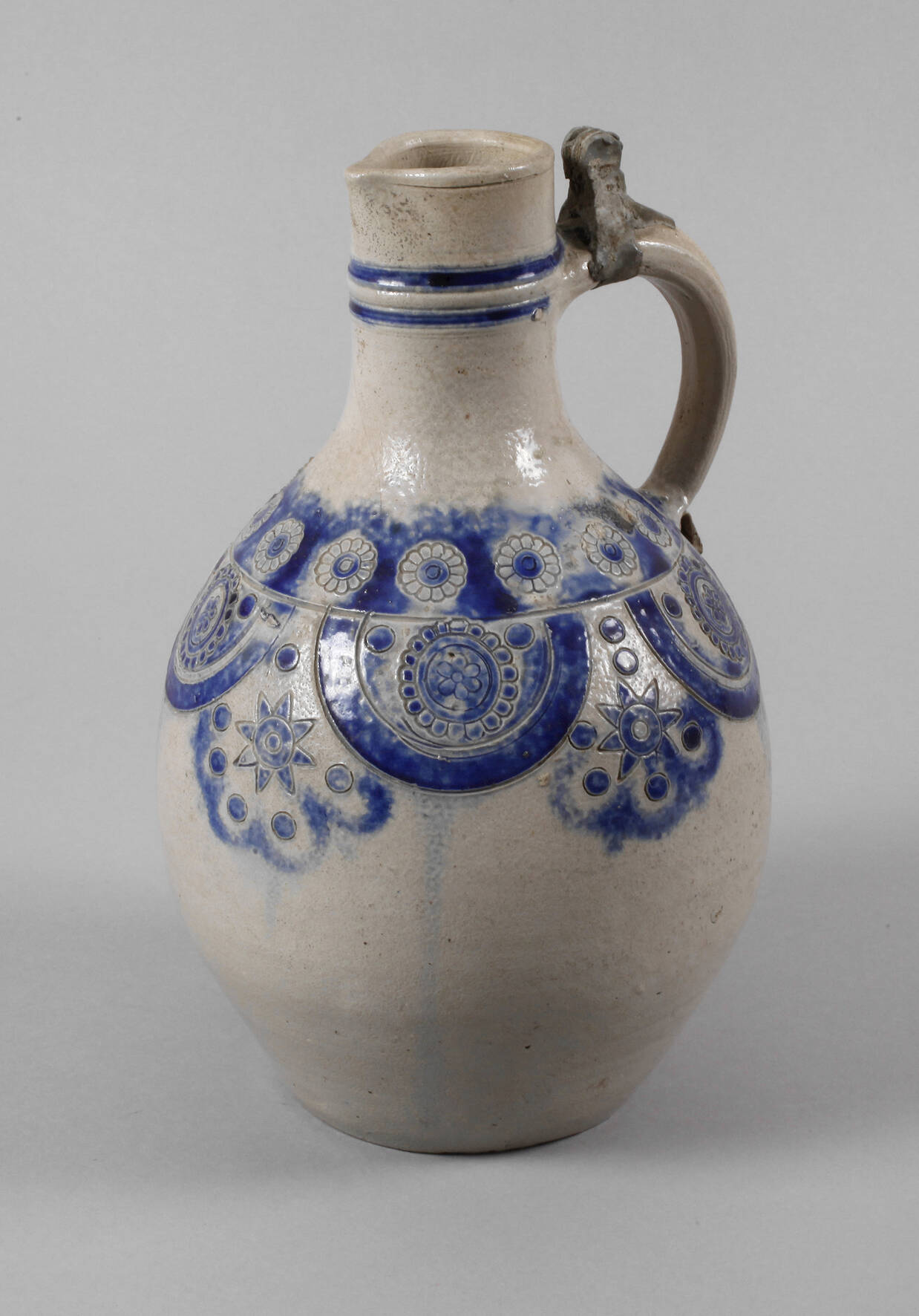 Westerwälder Enghalskrug