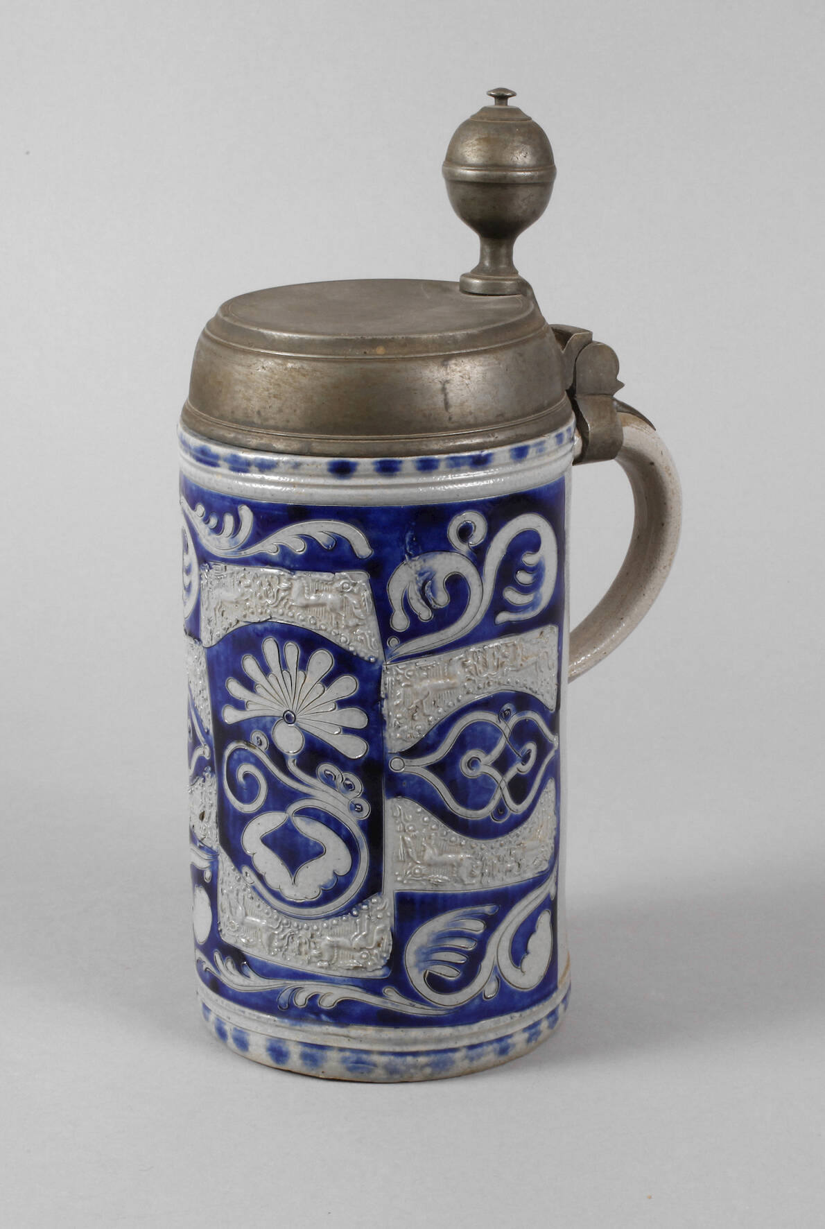 Großer Westerwälder Walzenkrug