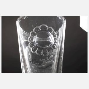 Pokalglas mit Engelsmotiven