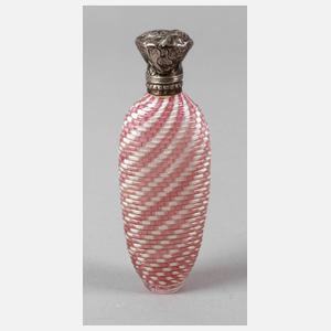 Flakon mit Silberdeckel