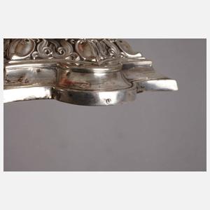 Biedermeierpokal mit Silberfuß