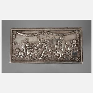 Silberdose mit Puttenmotiven