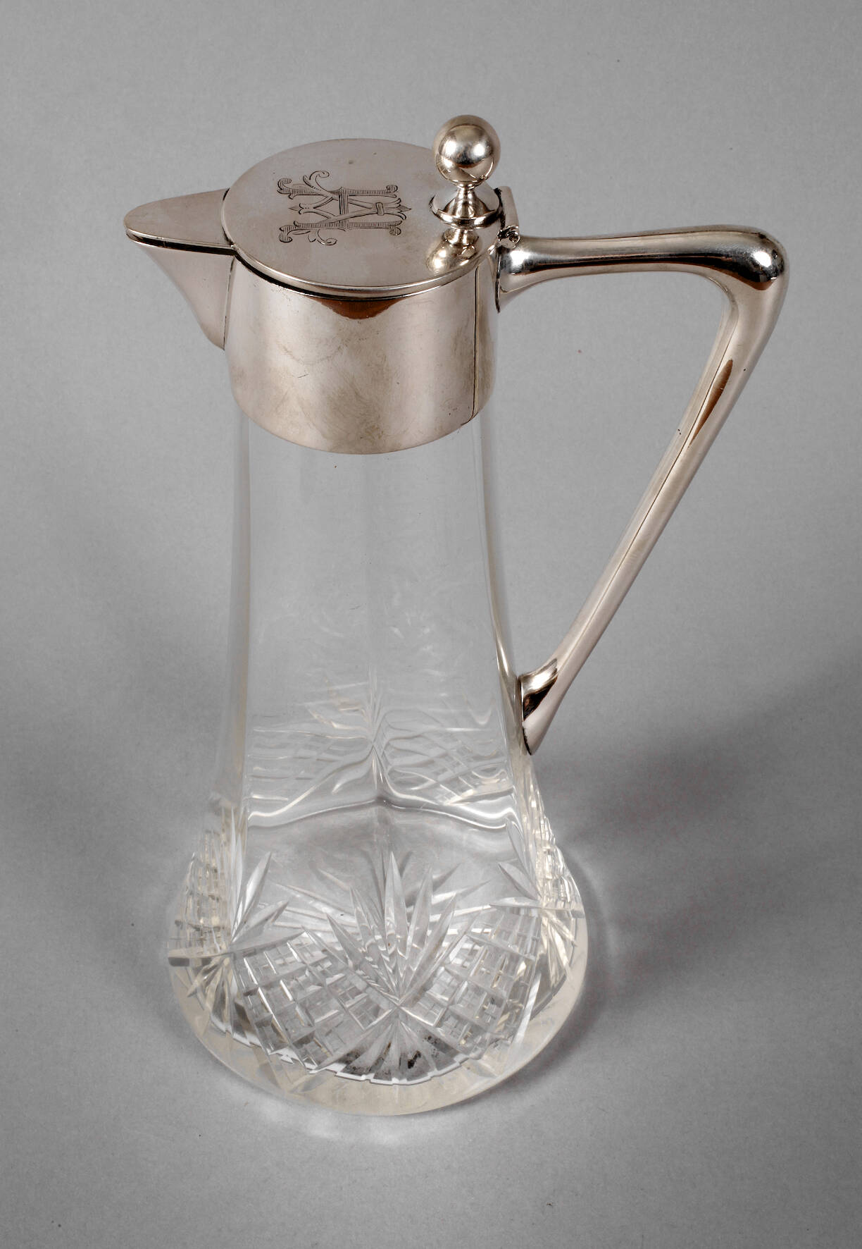 Karaffe mit Silbermontierung