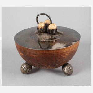 Haselnussdose mit Silberdeckel