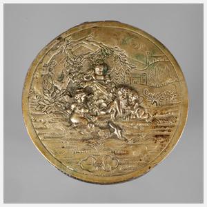 Silberdose mit figürlichem Motiv