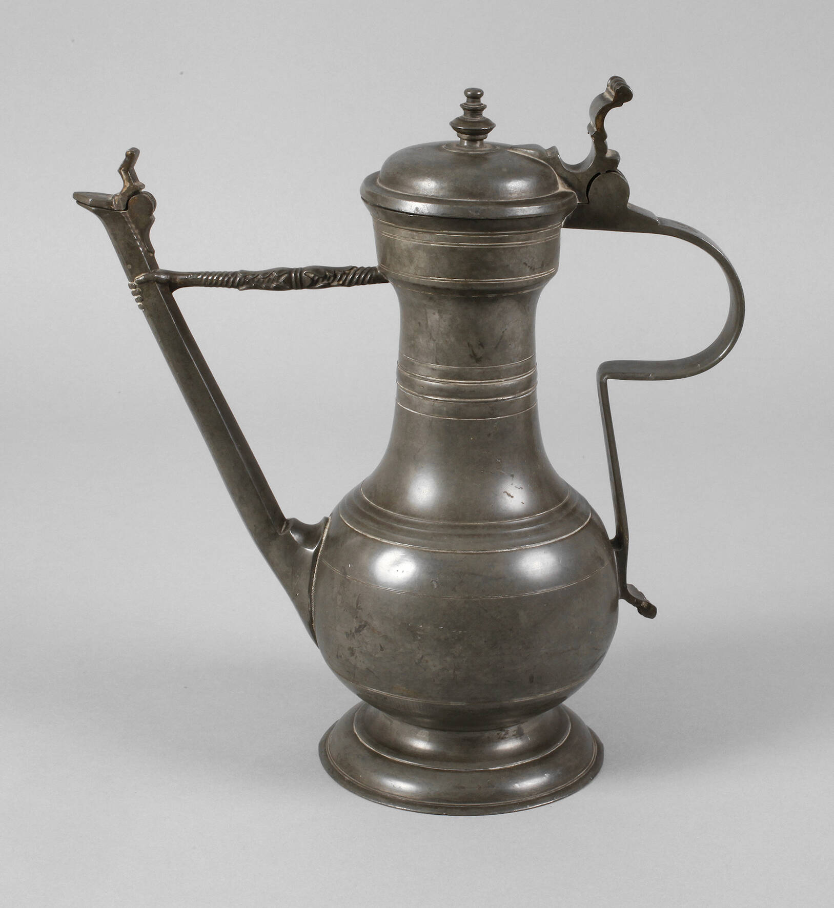 Zinn Stegkanne Schweiz