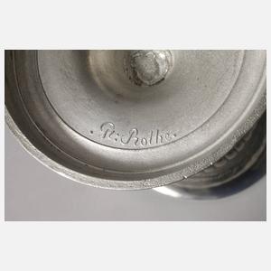 Breiter Messkelch in Silberart