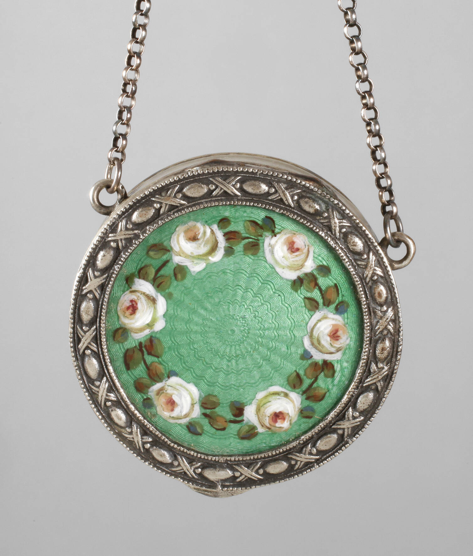 Pillendose mit Emaille