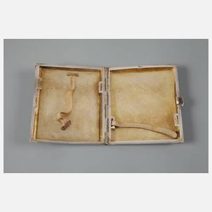 Zigarettenetui mit Bernhardinerportrait