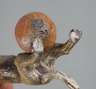 Wiener Bronze Hund mit Ball