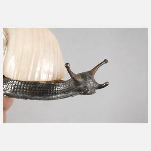 Figürlicher Briefbeschwerer