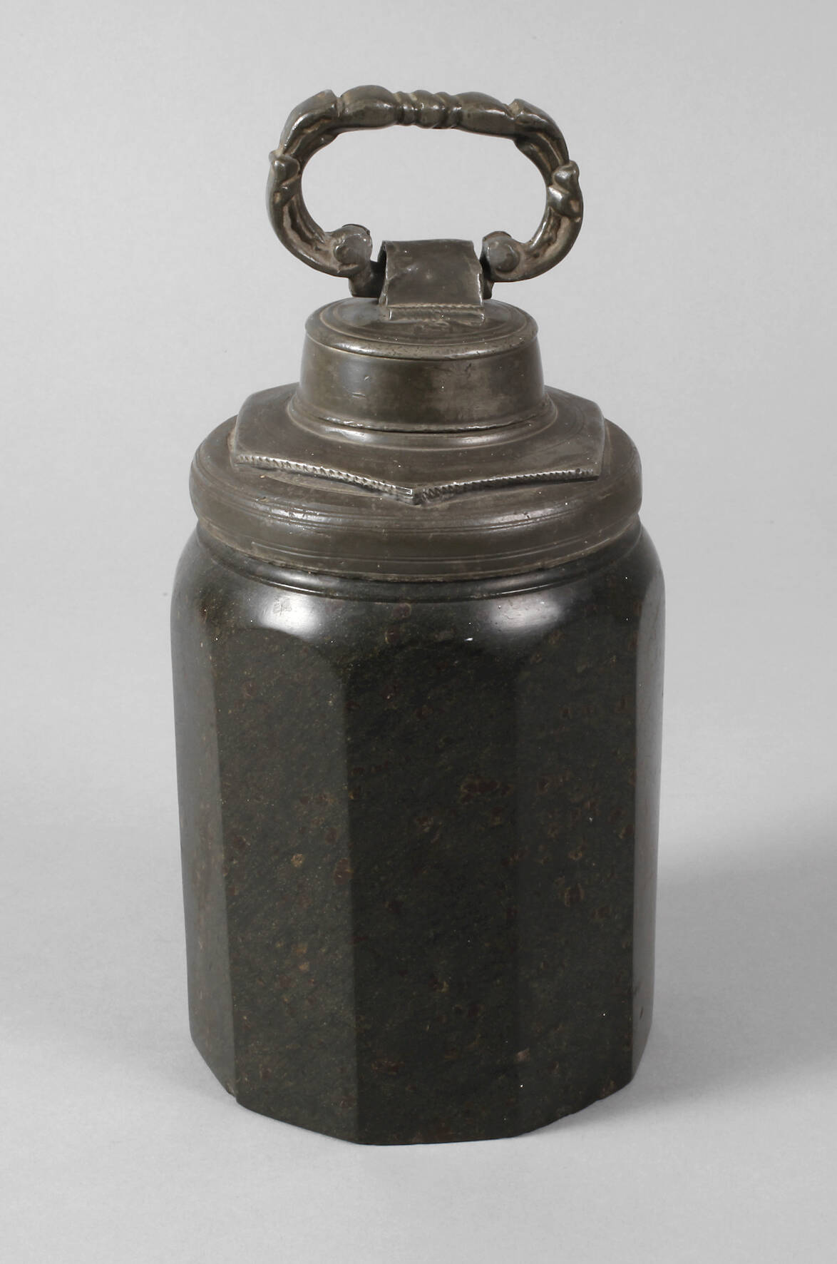 Schraubflasche Serpentin