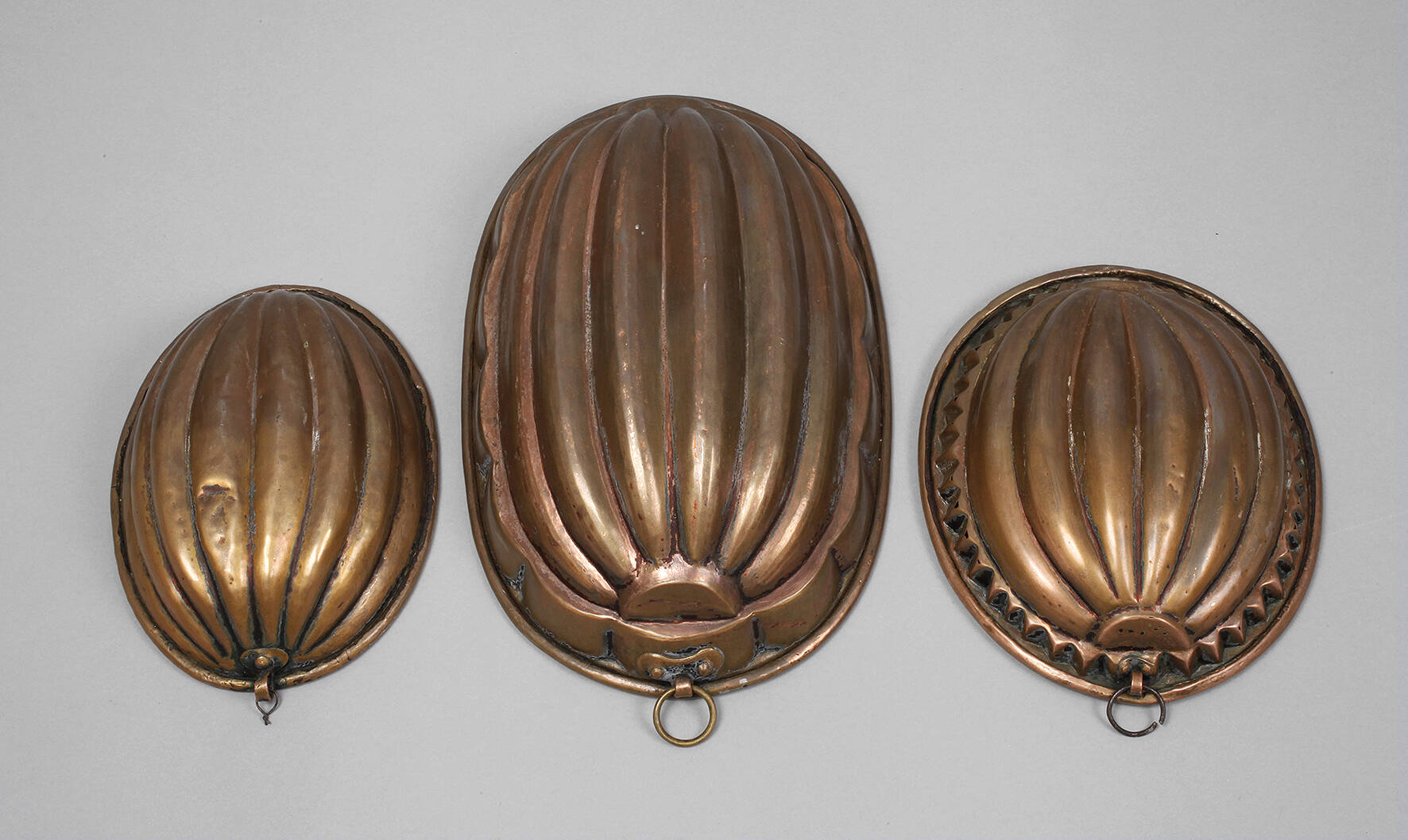 Drei Kupferformen