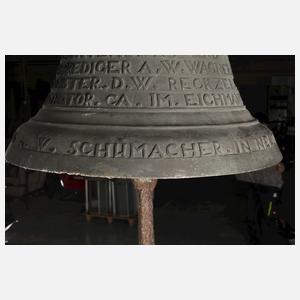 Große Bronzeglocke