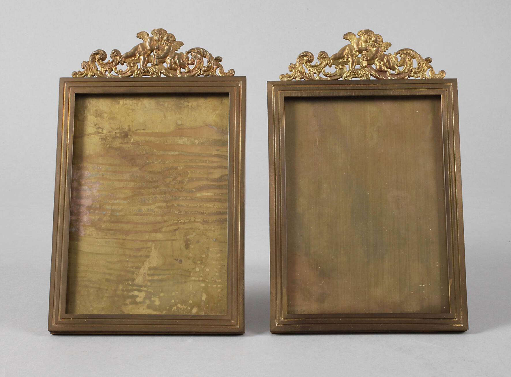 Paar Tischbilderrahmen