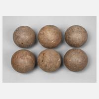 Sechs Bocciakugeln111