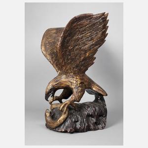 Große figürliche Schnitzerei