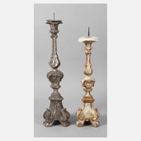 Zwei geschnitzte Altarleuchter111