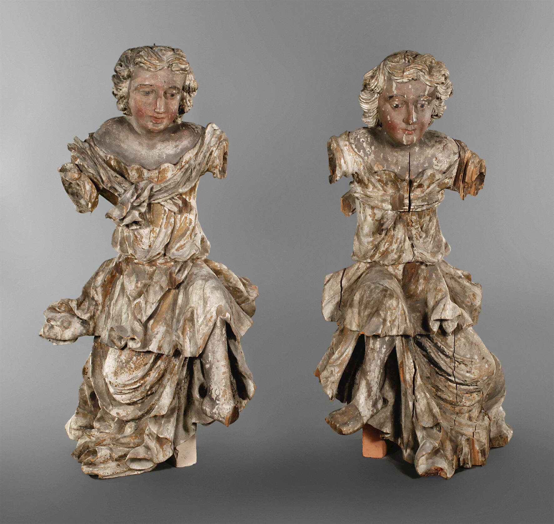 Paar lebensgroße Barockfiguren