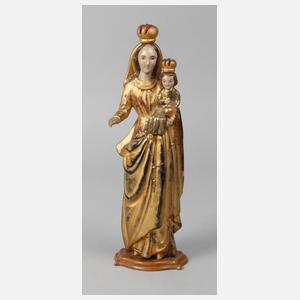 Geschnitzte Heiligenfigur