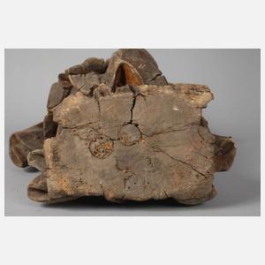 Geschnitzte Heiligenfigur