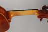 Meistervioline Mathias Heinicke im Etui