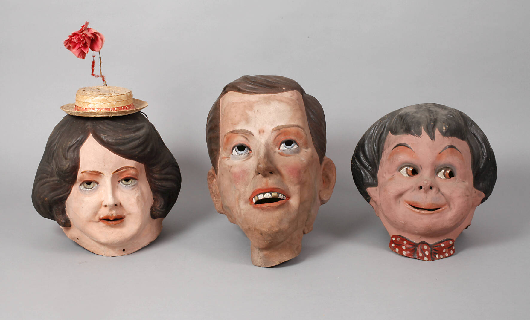 Drei Faschingsköpfe Pappmaché