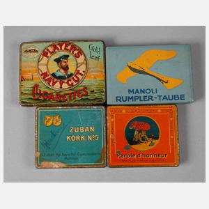 Vier Zigarettendosen
