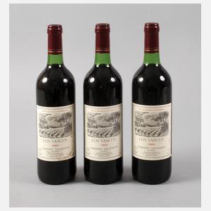 Drei Flaschen Rotwein