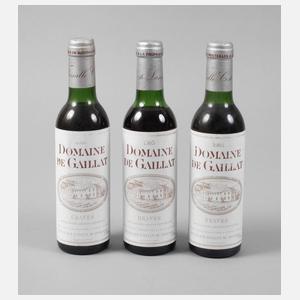 Drei Flaschen Rotwein