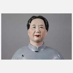 Große Porzellanfigur