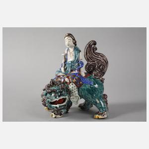 Porzellanfigur reitende Guanyin
