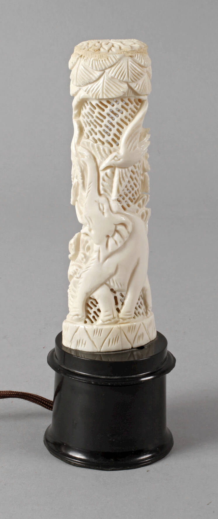 Rauchverzehrer Elfenbein