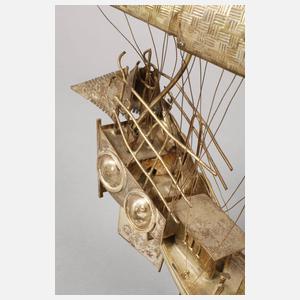 Schiffsmodell Silber