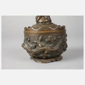 Figürliches Tintenfass