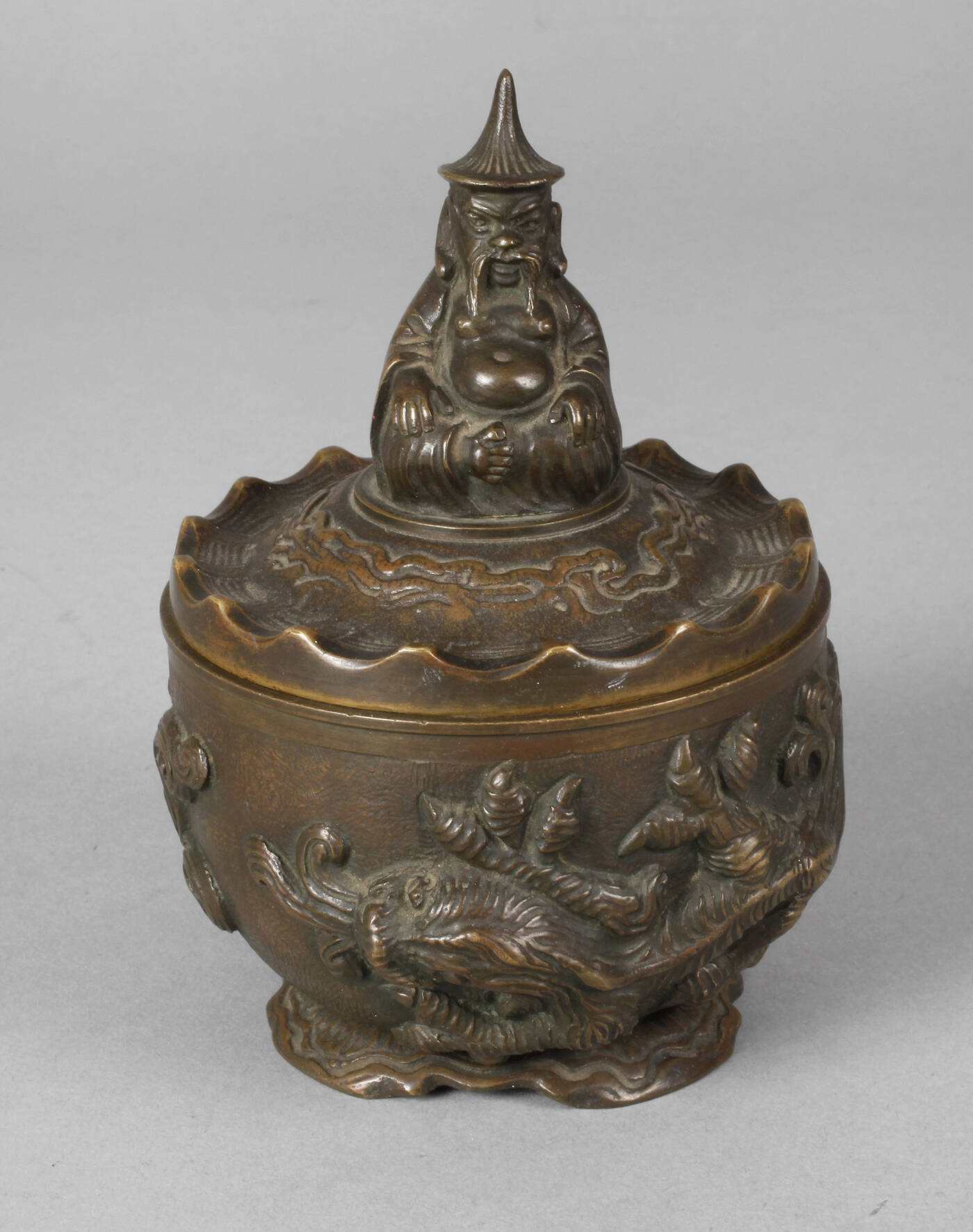 Figürliches Tintenfass